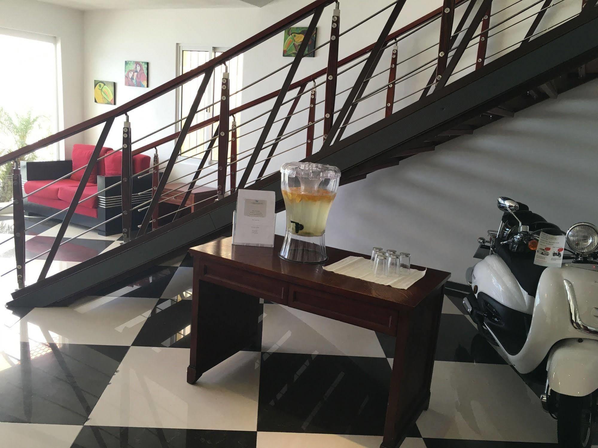 Curacao Suites Hotel วิลเลมสตัด ภายนอก รูปภาพ