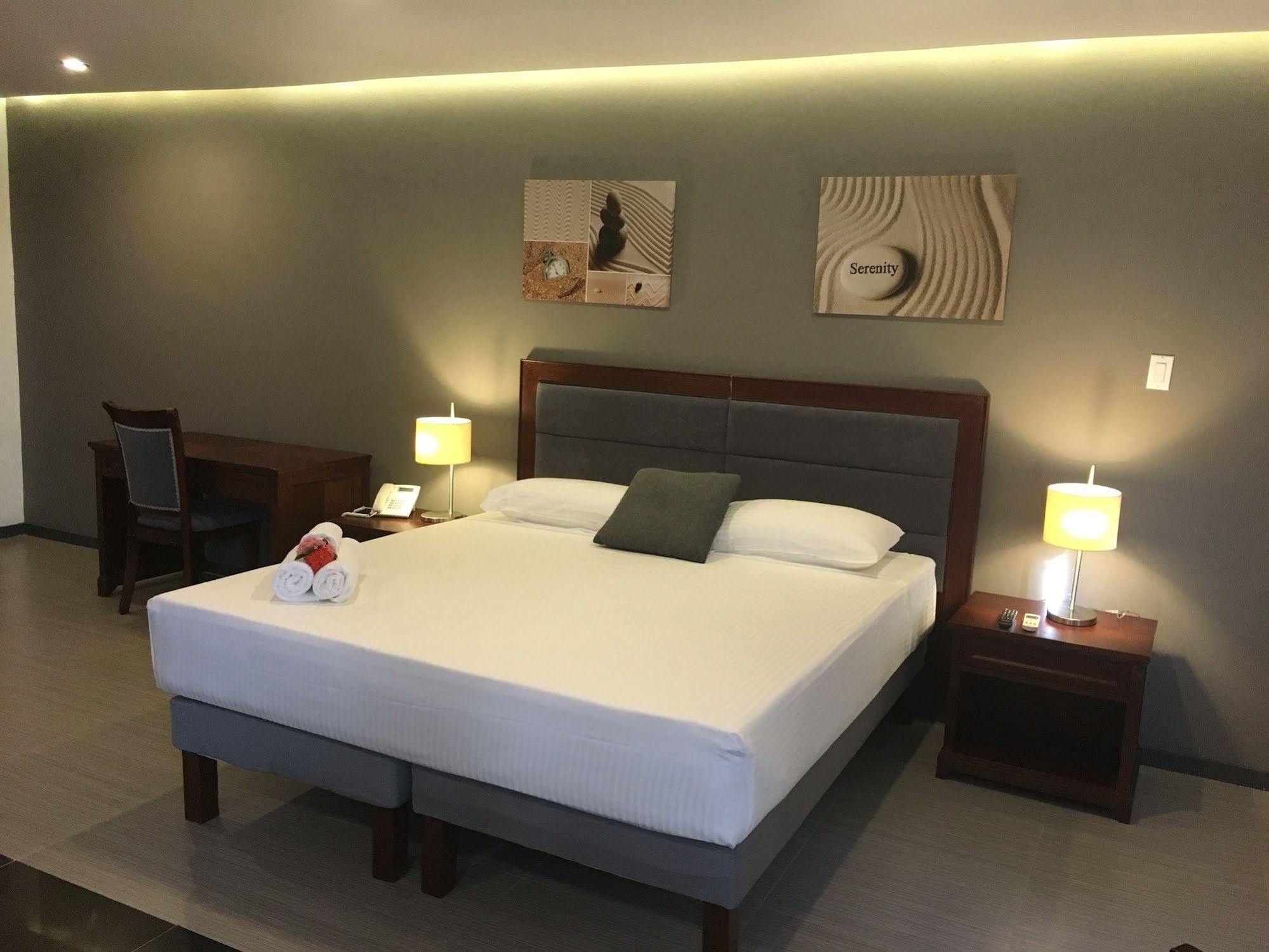 Curacao Suites Hotel วิลเลมสตัด ภายนอก รูปภาพ